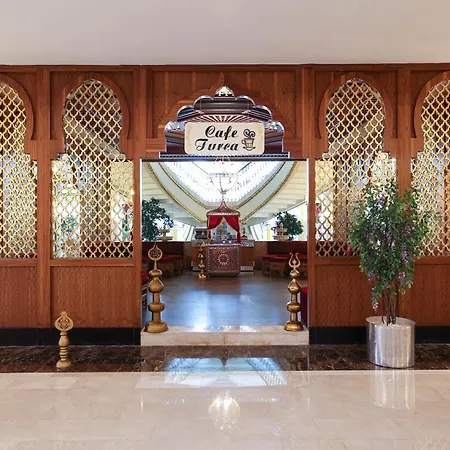 Курортний комплекс Crystal Palace Luxury & Сіде