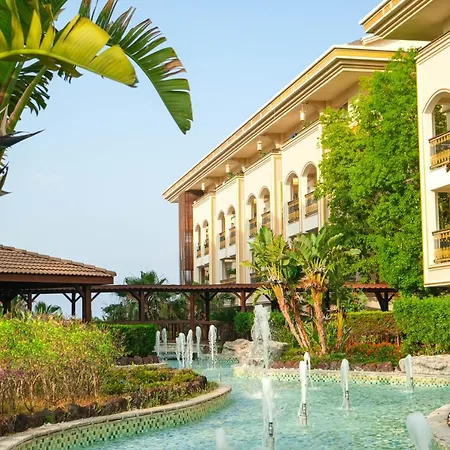 Курортний комплекс Crystal Palace Luxury &