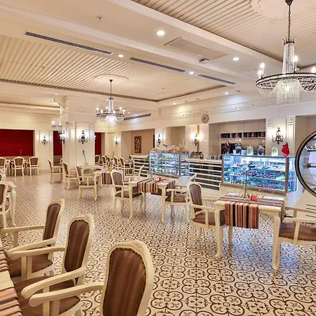 Crystal Palace Luxury &