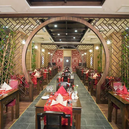 منتجع Crystal Palace Luxury & 5*