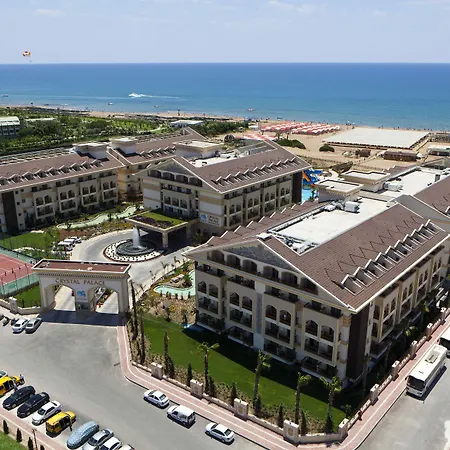 Crystal Palace Luxury & سيدي