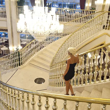 Crystal Palace Luxury & منتجع سيدي