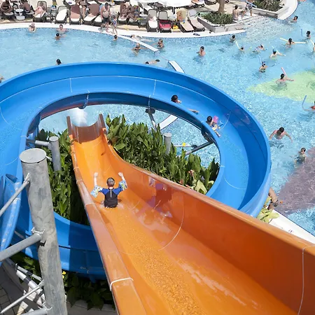 Crystal Palace Luxury & منتجع 5*