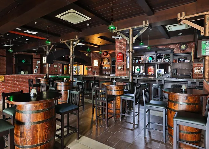 Crystal Palace Luxury & Сіде