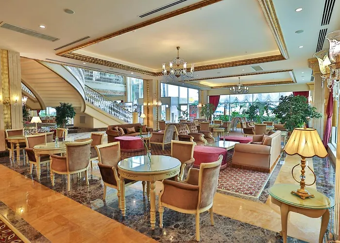 Crystal Palace Luxury & 5* 시데