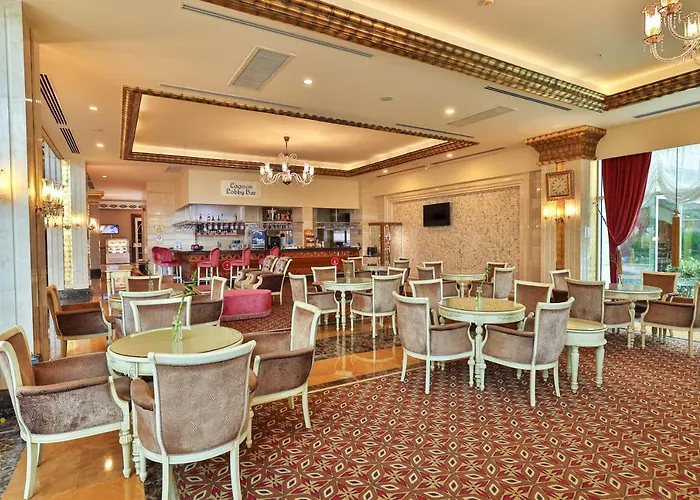 Crystal Palace Luxury & 5*