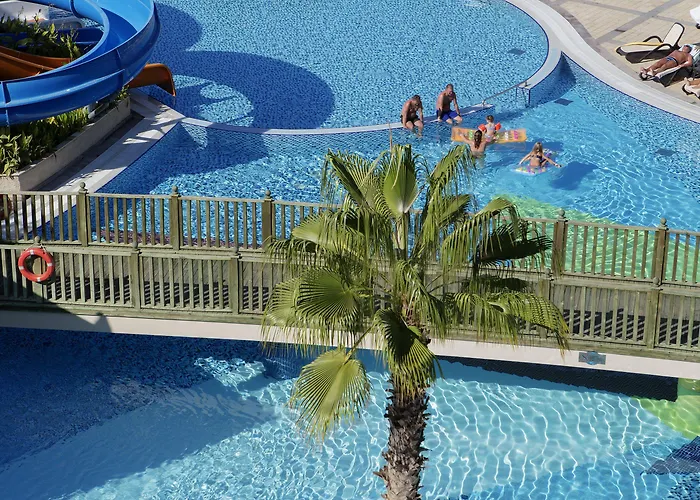 Resort Crystal Palace Luxury & Side