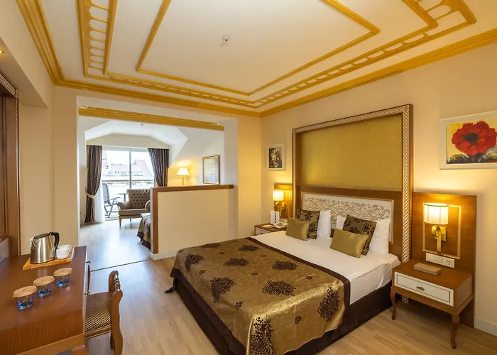 리조트 Crystal Palace Luxury &