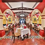 Crystal Palace Luxury & Station touristique