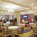 Crystal Palace Luxury & Station touristique
