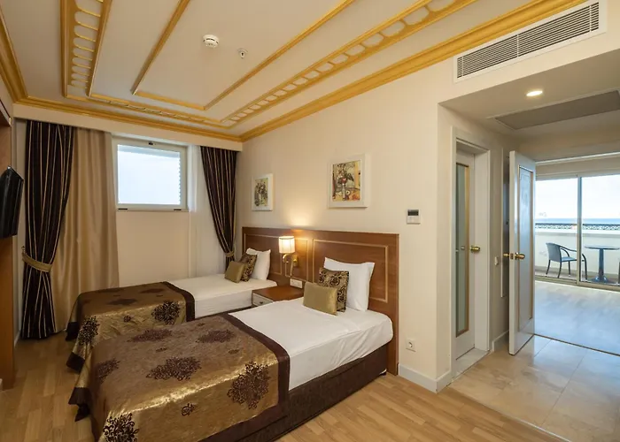 度假村 Crystal Palace Luxury & 锡德