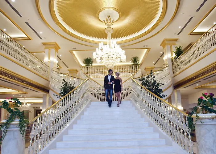 度假村 Crystal Palace Luxury & 锡德